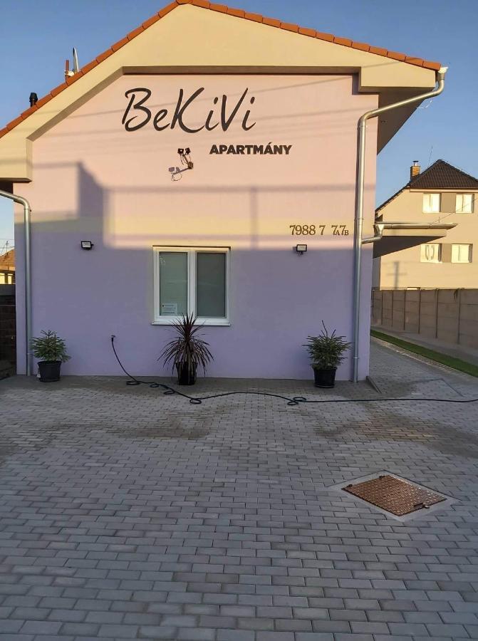 Bekivi Apartmany Дунайська Стреда Екстер'єр фото
