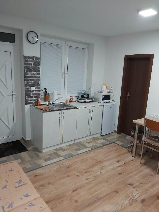 Bekivi Apartmany Дунайська Стреда Екстер'єр фото